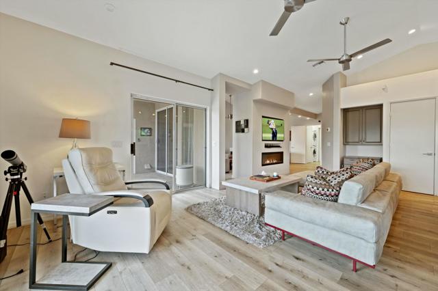 73112 Bel Air, Palm Desert CA: https://media.crmls.org/mediaz/5891172f-b009-4dfb-9b69-dfa2bdf168e1.jpg