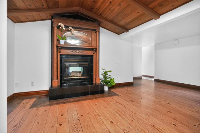 11033 Sequoia Avenue, Felton CA: https://media.crmls.org/mediaz/58913fef-3949-4790-9d01-d755ddbe146a.jpg