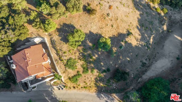 0 Tranquil Drive, Tujunga CA: https://media.crmls.org/mediaz/5891b8cb-bef2-48e4-9c73-b2cf57d9858d.jpg