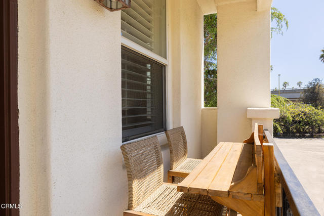 148 Beach Side Court, Ventura CA: https://media.crmls.org/mediaz/5892471d-2c88-404c-abe2-837dba2b10f5.jpg