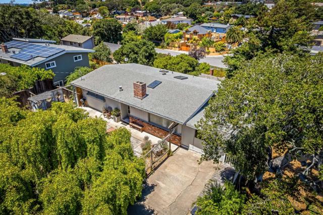 996 VIA VERDE, Del Rey Oaks CA: https://media.crmls.org/mediaz/5893197a-4e53-40f7-a932-6380677e950b.jpg
