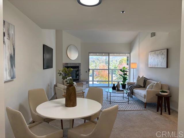 Detail Gallery Image 2 of 50 For 1560 Circa Del Lago #D302,  San Marcos,  CA 92078 - 2 Beds | 2 Baths