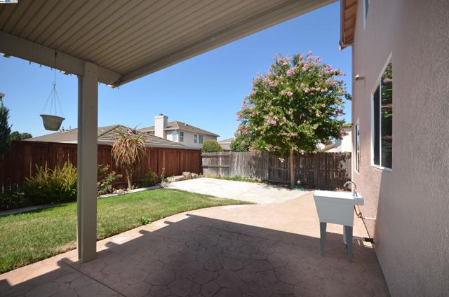 Image 33 of 39 For 9416 Lyndley Plaza Way