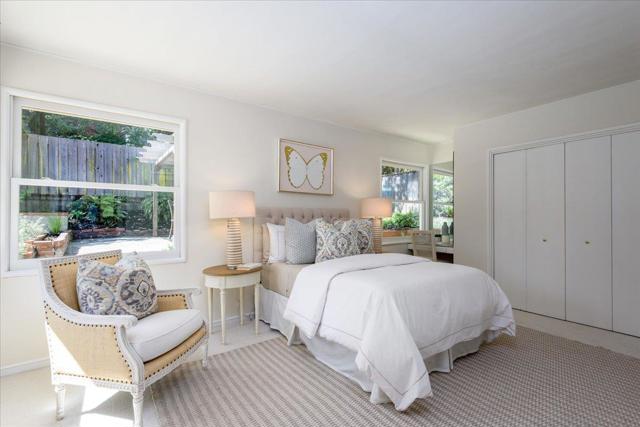 2841 Canyon Road, Burlingame CA: https://media.crmls.org/mediaz/58959092-3bd3-46f5-9e6e-2bd9de961cd1.jpg