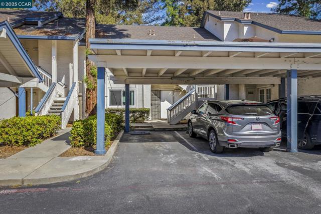 1117 Indian Summer Ct, San Jose CA: https://media.crmls.org/mediaz/5895e068-6565-4aef-a5e4-1e49d8691327.jpg