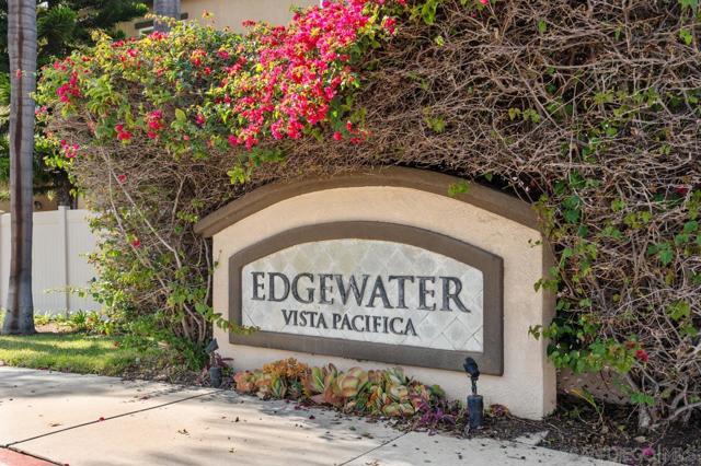 6373 Avenida De Las Vistas, San Diego CA: https://media.crmls.org/mediaz/5896600c-3194-45b9-bab5-6b29b5658b09.jpg