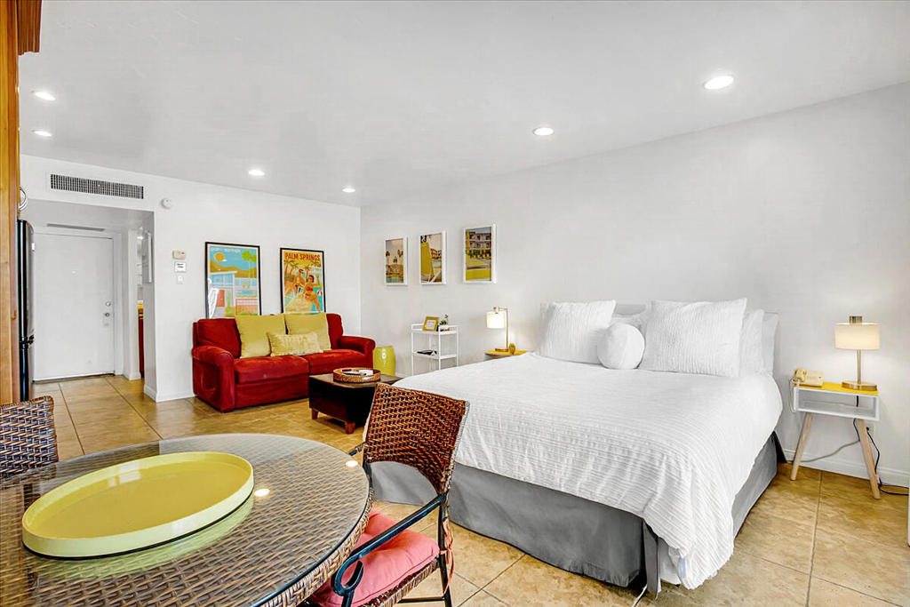 MLS #219121713DA image #5