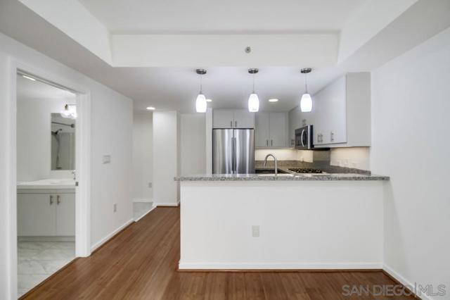 875 G STREET, San Diego CA: https://media.crmls.org/mediaz/5897438d-6422-4969-bf3b-a77b8da78f03.jpg
