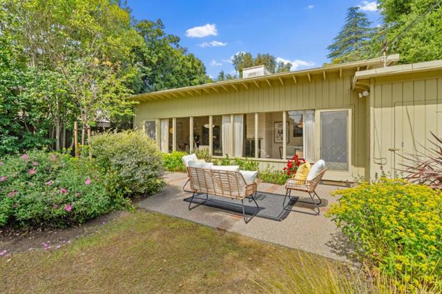 751 Florales Drive, Palo Alto CA: https://media.crmls.org/mediaz/5899cd4e-4751-483b-81a2-1c6654e4be5e.jpg