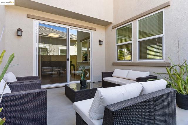 View of patio / terrace with an outdoor hangout area