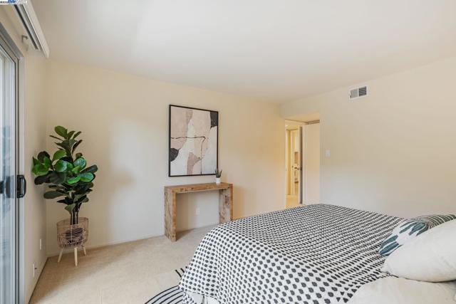 675 Sharon Park Dr, Menlo Park CA: https://media.crmls.org/mediaz/589b17a0-a34e-4de0-98de-dfa61feb7ab2.jpg