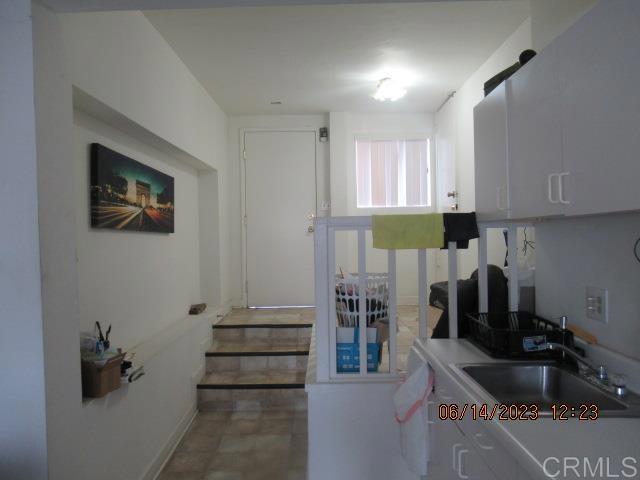 Detail Gallery Image 13 of 18 For 112 Country Club Dr, Chula Vista,  CA 91911 - 4 Beds | 3 Baths