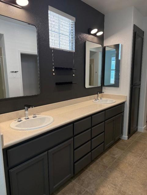 4313 Watson Circle, Santa Clara CA: https://media.crmls.org/mediaz/589b7e3a-8700-4ecf-9d2f-7487898a0358.jpg