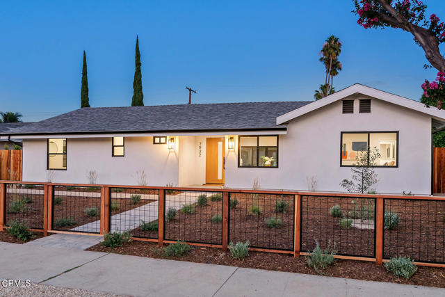 Detail Gallery Image 46 of 50 For 7932 Woodlake Ave, West Hills,  CA 91304 - 4 Beds | 3 Baths