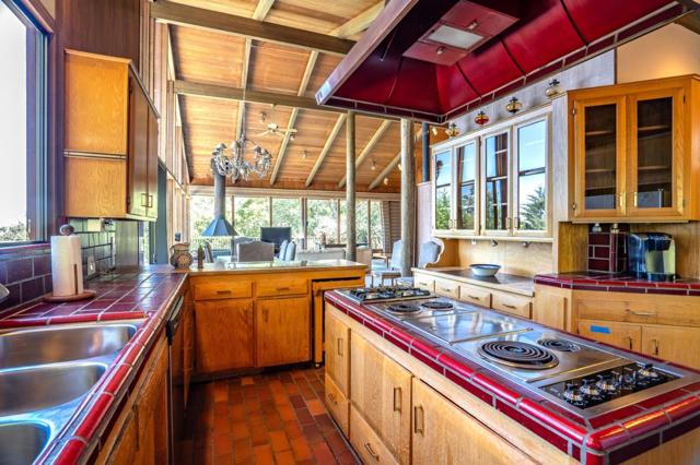 45 Ranch Road, Woodside CA: https://media.crmls.org/mediaz/589cee3e-12d0-471d-8357-a2c0c65c597e.jpg