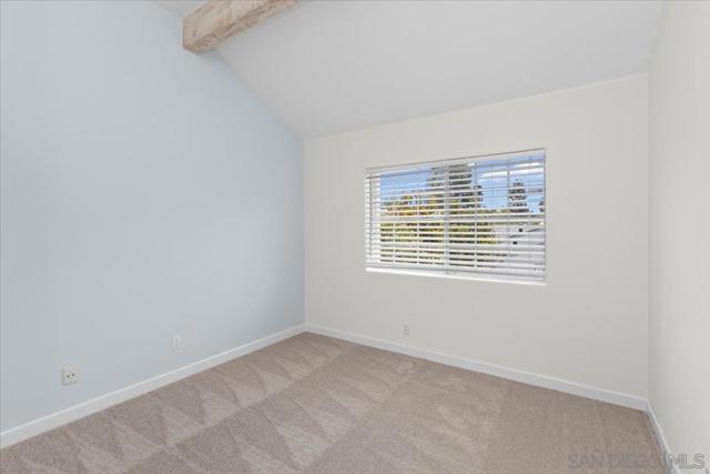 8585 Via Mallorca, La Jolla CA: https://media.crmls.org/mediaz/589d07a6-c3c3-42d1-8765-f4d8dfbf54a3.jpg