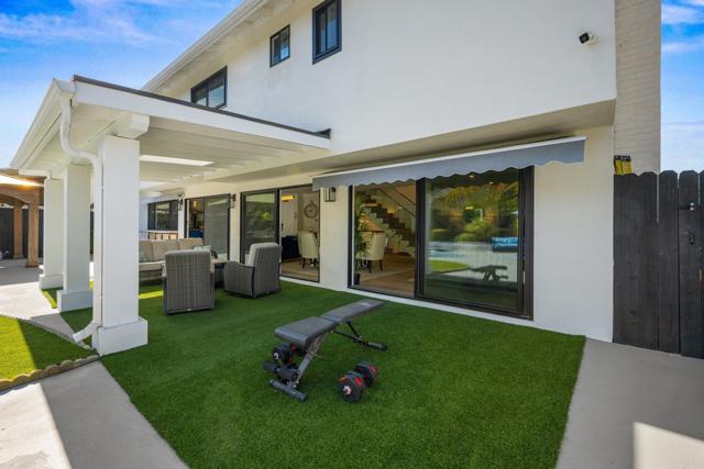Detail Gallery Image 41 of 48 For 3865 Cadden Way, San Diego,  CA 92117 - 4 Beds | 2/1 Baths