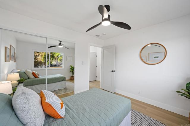 4824 Siesta Drive, Oceanside CA: https://media.crmls.org/mediaz/589f0179-a2b4-45fa-a7c2-cb994e26c9bd.jpg