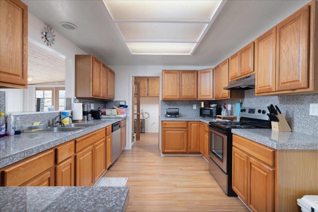 MLS #219135513DA image #4