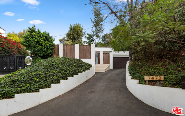 7473 Mulholland Dr, Los Angeles, CA 90046