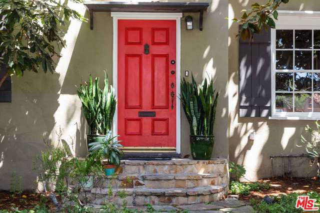 418 N Harper Avenue Los Angeles, California Welcome home to this fabulous vintage triplex. Surrounded by trees, and located in the heart of Beverly Grove on the best block of Harper, this trophy income property is walking distance to Melrose and Beverly for coffee, dinner or just great shopping. With (3) unique residences to choose from including a (2) bedroom, two story at the front of the property, and two spacious (1) and (2) bedroom single level units at the rear, it really doesnt get any better than this. The spacious additional workspace area across from the lower back unit, opens up to a peaceful outdoor garden that is Southern California living at its best. Hold as a legacy property, or live in one and rent out the other two. The choice is yours..! Approximate sq footage does not include workspace area.