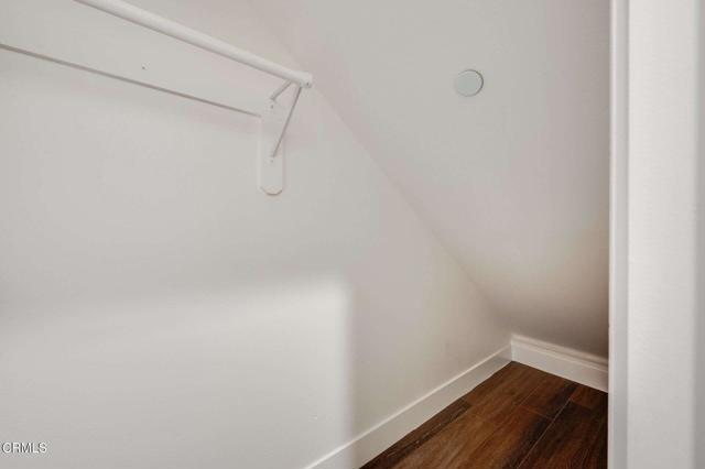 239 S Marengo Avenue, Pasadena CA: https://media.crmls.org/mediaz/58a07cb7-98c7-4f3d-a1c2-43cabec037e5.jpg