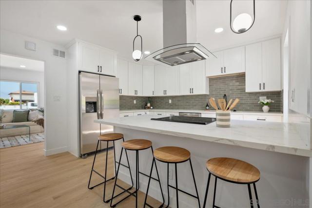 1041 Angelo Dr, National City CA: https://media.crmls.org/mediaz/58a159a9-d06a-4b44-85b2-c11cee3ed5a9.jpg