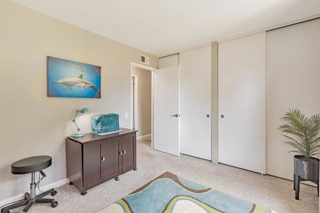 4337 Lake Santa Clara Drive, Santa Clara CA: https://media.crmls.org/mediaz/58a1e402-00c5-4c65-91c7-3eee1f2ebb3b.jpg