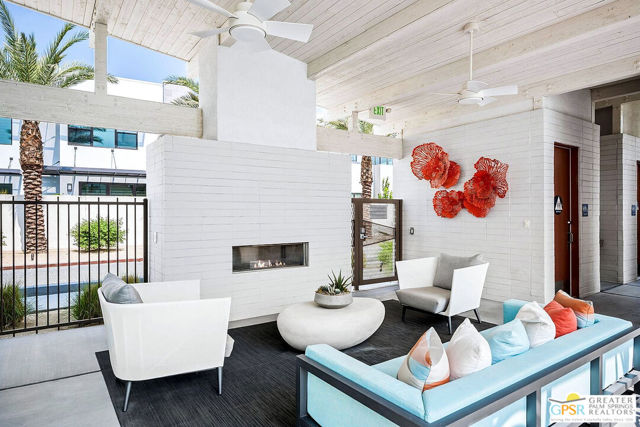141 Blue Moon Drive, Palm Springs, CA 92262