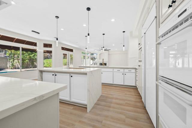 Detail Gallery Image 5 of 59 For 23638 Sonata Dr, Murrieta,  CA 92562 - 5 Beds | 3/1 Baths