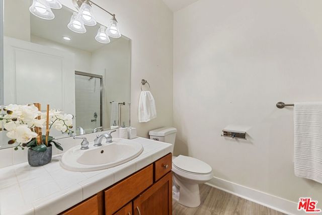 2240 S Beverly Glen Boulevard, Los Angeles CA: https://media.crmls.org/mediaz/58a6bb8b-180c-48b1-a152-2031d6761de5.jpg