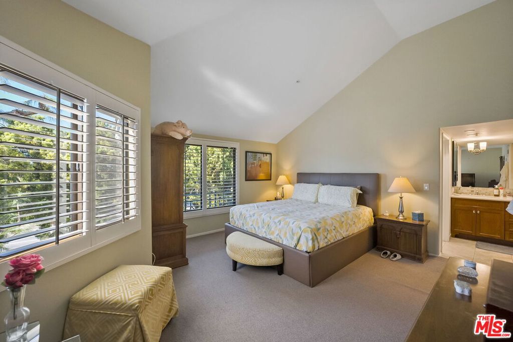 MLS #25616977 image #19