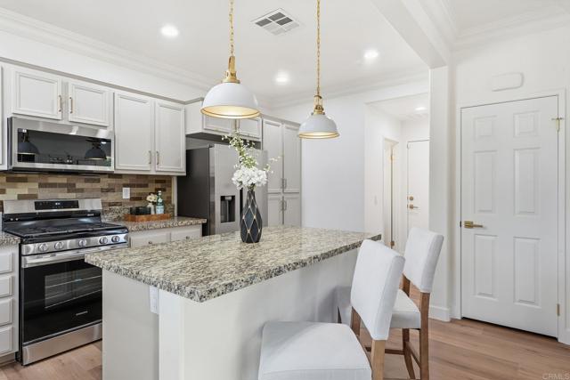 1762 Koester Street, Chula Vista CA: https://media.crmls.org/mediaz/58a711b2-39bb-4d2a-a77d-8e029da1e27c.jpg