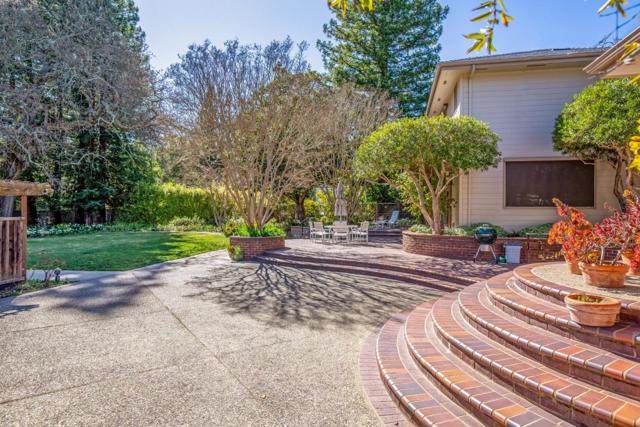 16000 Greenwood Road, Monte Sereno CA: https://media.crmls.org/mediaz/58a72530-e85c-469f-8859-c59ec62377ad.jpg