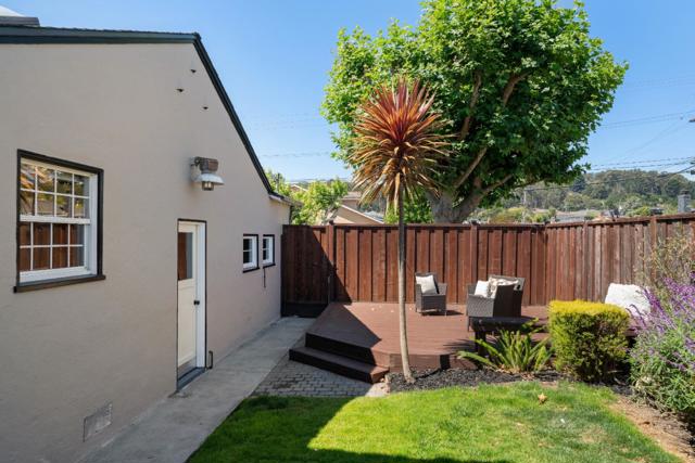 403 Santa Florita Avenue, Millbrae CA: https://media.crmls.org/mediaz/58a7685d-5c34-49d0-9931-61c5ce39eb04.jpg