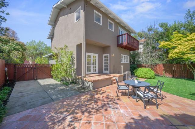 1249 Oak Street, San Mateo CA: https://media.crmls.org/mediaz/58a7ac25-cfa5-42ac-b798-84392f3d125b.jpg