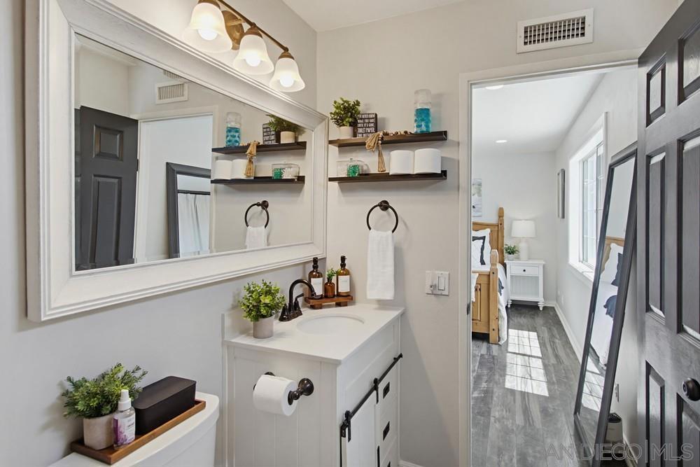 320 James St - photo 17