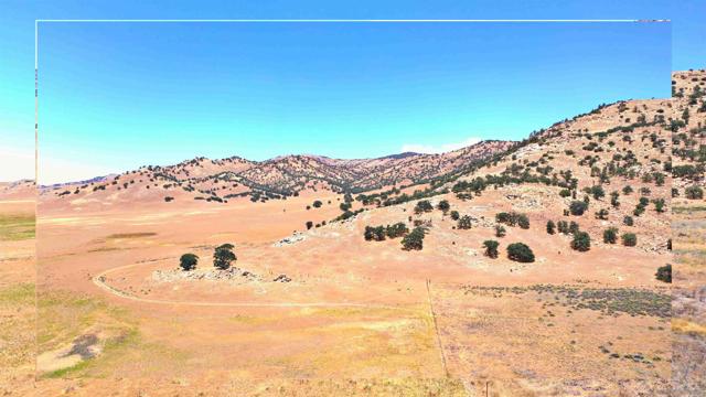 0 N of Challenger and Hwy 58, Tehachapi CA: https://media.crmls.org/mediaz/58a87ee0-1372-458e-b356-b87ae31eec45.jpg
