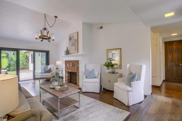 3886 Santa Cruz, San Diego CA: https://media.crmls.org/mediaz/58a902be-4e6e-4b72-ab43-6b8e74ae8ed8.jpg