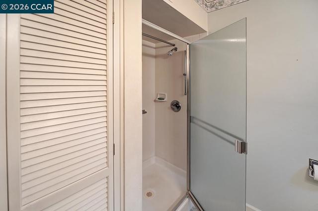 1301 Leisure Ln, Walnut Creek CA: https://media.crmls.org/mediaz/58a93f9c-05a9-4a67-b7f7-5248c955cb14.jpg