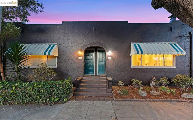 2201 Spaulding Ave, Berkeley CA: https://media.crmls.org/mediaz/58a99e07-6d83-40ef-a5dd-49d304d13c6a.jpg