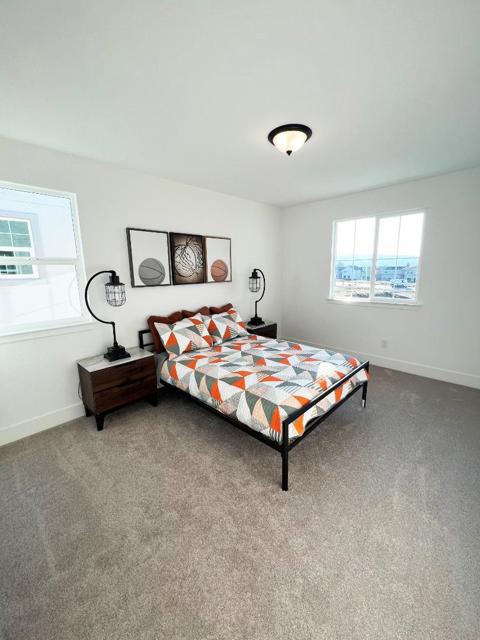 1183 Scout Peak Way, Hollister CA: https://media.crmls.org/mediaz/58a9f37c-4a13-488c-ab2c-9c869bc326d2.jpg