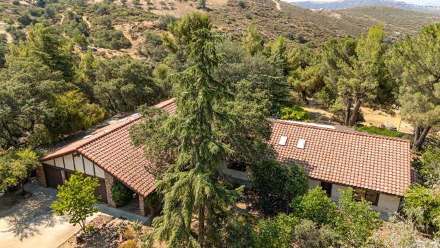 Detail Gallery Image 3 of 67 For 24903 Oakana Rd, Ramona,  CA 92065 - 3 Beds | 2/1 Baths