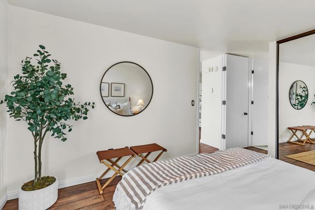 3050 Rue D'Orleans, San Diego CA: https://media.crmls.org/mediaz/58aa2db3-a7de-455c-87d4-8821692a3dce.jpg