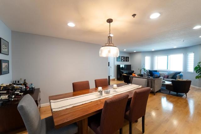 2149 Junction Avenue, Mountain View CA: https://media.crmls.org/mediaz/58aa9162-afde-4b00-992b-e87feceb3bb2.jpg