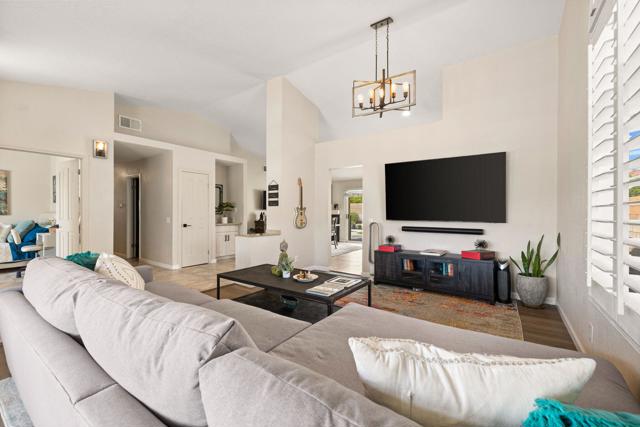 42639 Devonshire Street, Palm Desert CA: https://media.crmls.org/mediaz/58ab4f06-bdd4-47fe-ac6e-8ef92b62a936.jpg