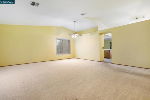 Image 4 of 32 For 2124 Hacienda St
