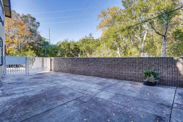 827 Creekside Place, Santa Clara CA: https://media.crmls.org/mediaz/58ac45de-d133-4874-9516-51b1bee069d7.jpg