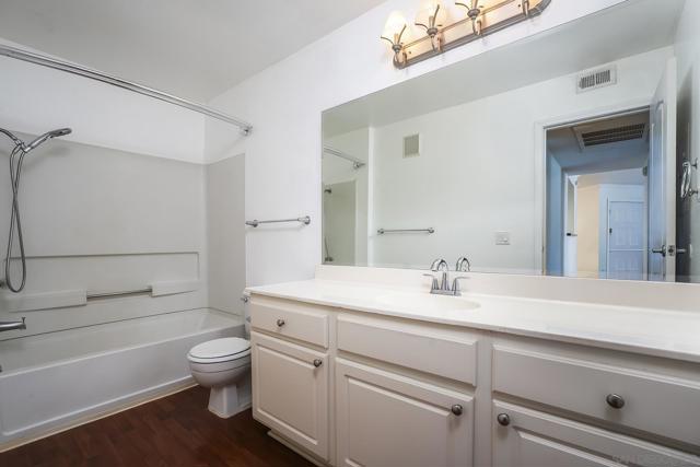 12015 Alta Carmel Ct, San Diego CA: https://media.crmls.org/mediaz/58ac8ec4-79e0-4e20-bb8f-5cc92ad39ae2.jpg