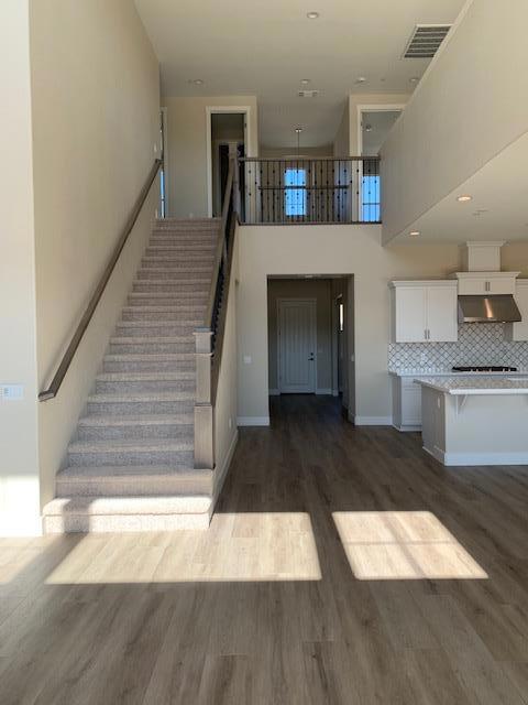 3072 Arroyo Drive, Marina CA: https://media.crmls.org/mediaz/58acaf23-796b-4dd5-932b-206625fbd9a4.jpg